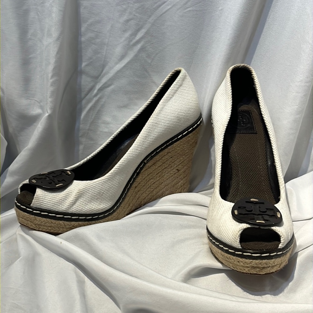 Tory Burch Cream Canvas Peep Toe Espadrilles - Size 10